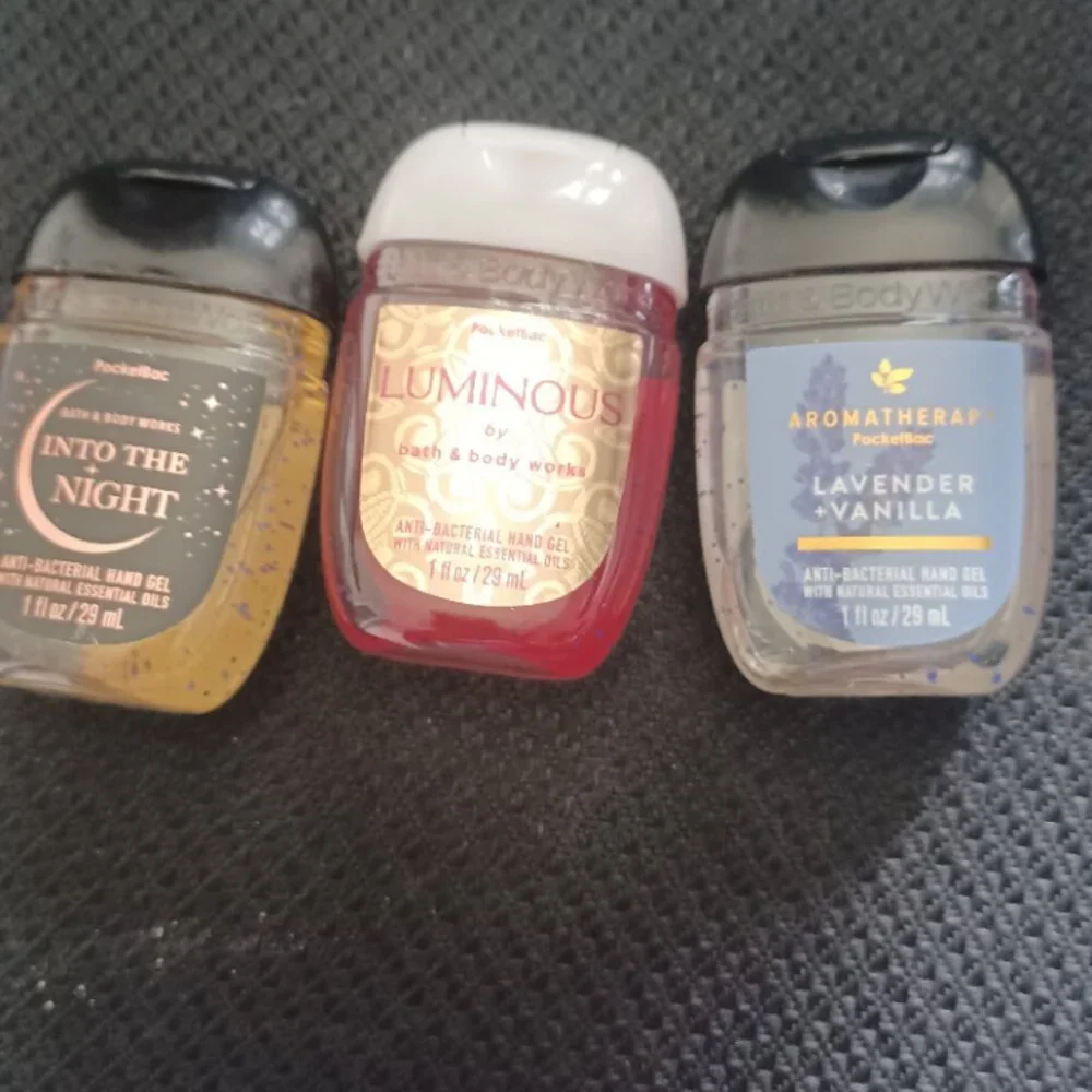 NEW Bath & Body Works Scented Gel Anti Bacterial 1oz 3 set included w/price